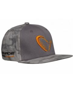 Savage Gear Flex Fit Camo cap med Jaw Logo i front